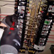 電気設備改修－新規ロスナイ用電源接続